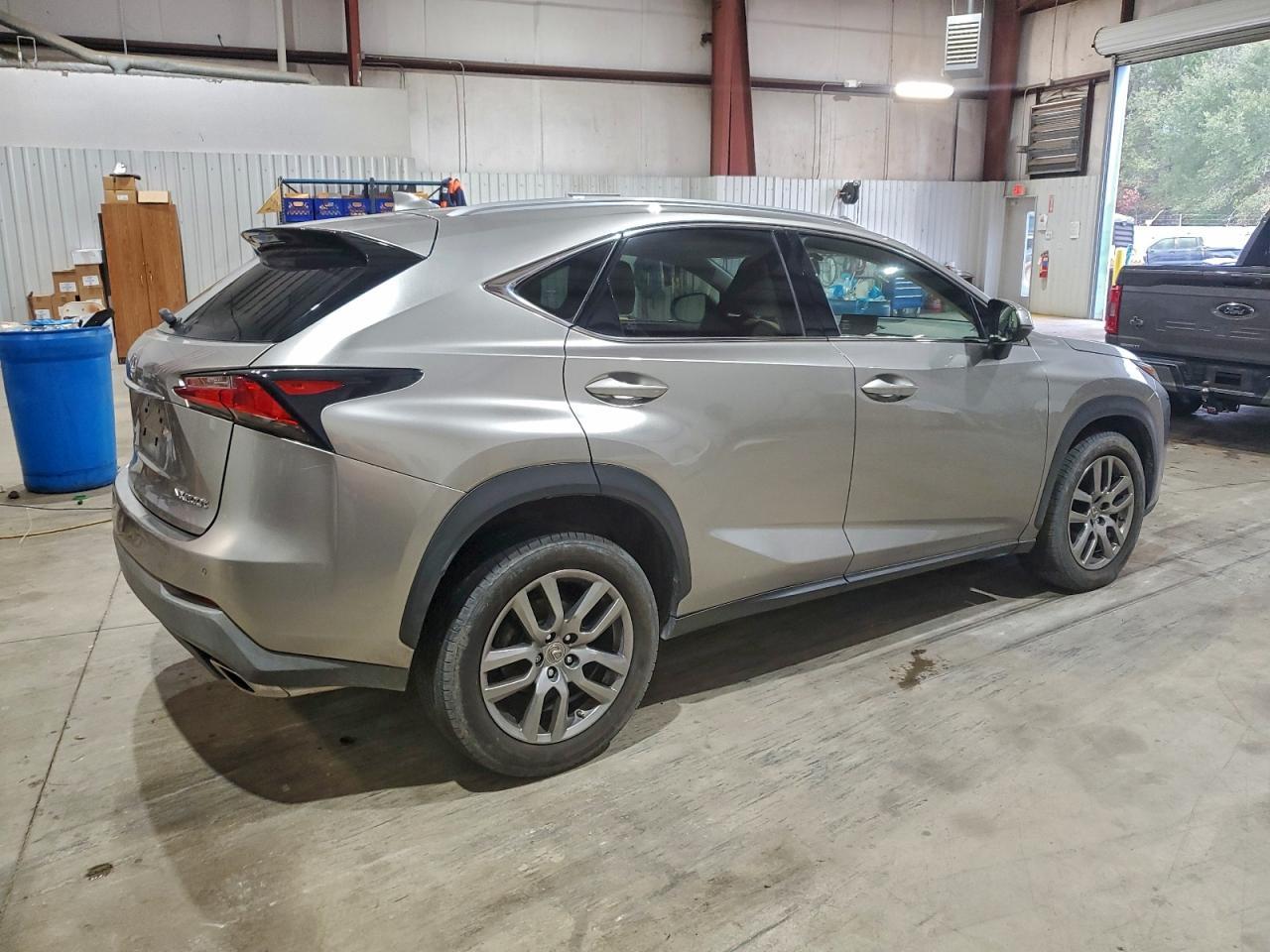 2016 LEXUS NX 200T