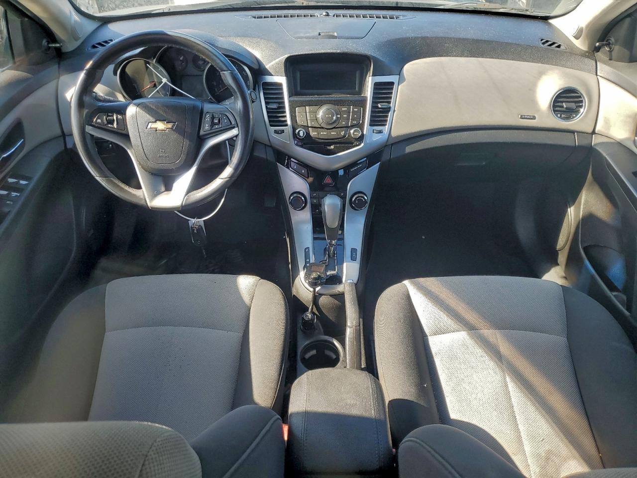 2011 CHEVROLET CRUZE