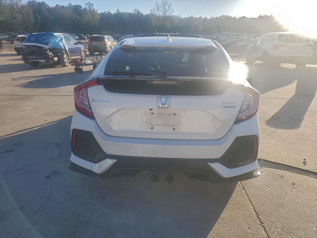 2018 HONDA CIVIC