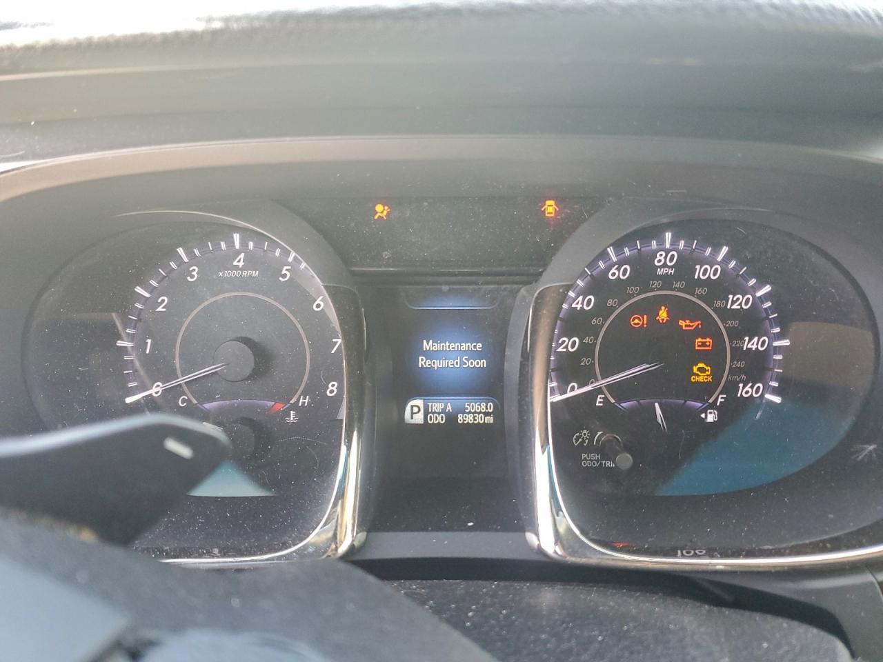 2013 TOYOTA Avalon