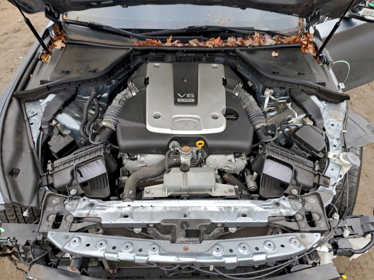 2015 INFINITI Q50