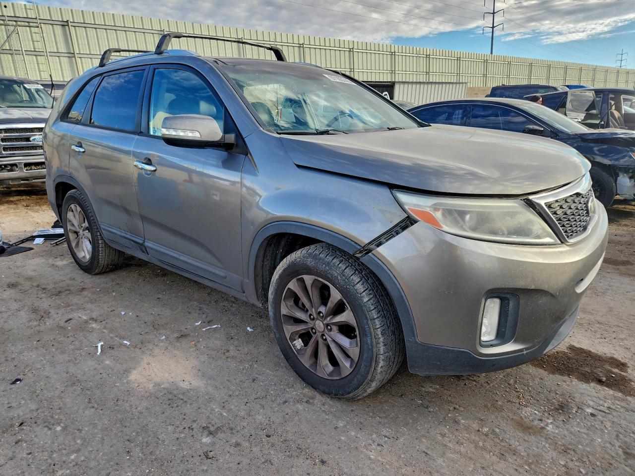 2014 KIA SORENTO