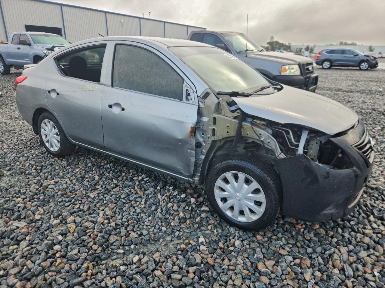 2014 NISSAN VERSA