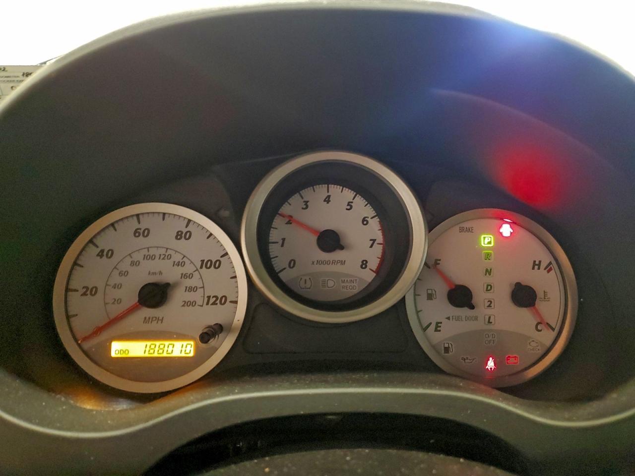 2004 TOYOTA RAV4
