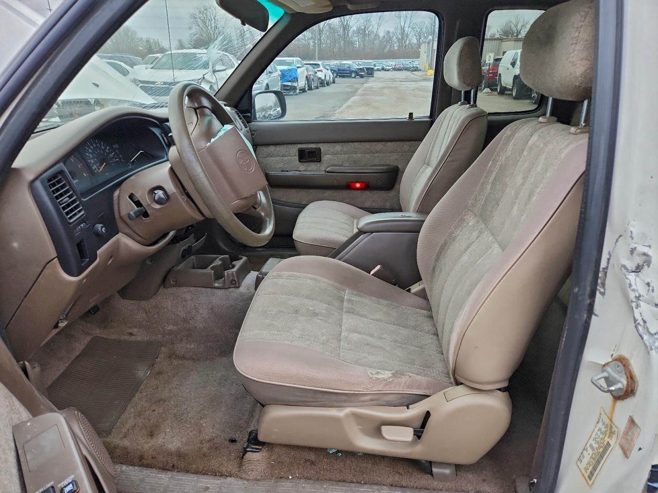 2000 TOYOTA TACOMA