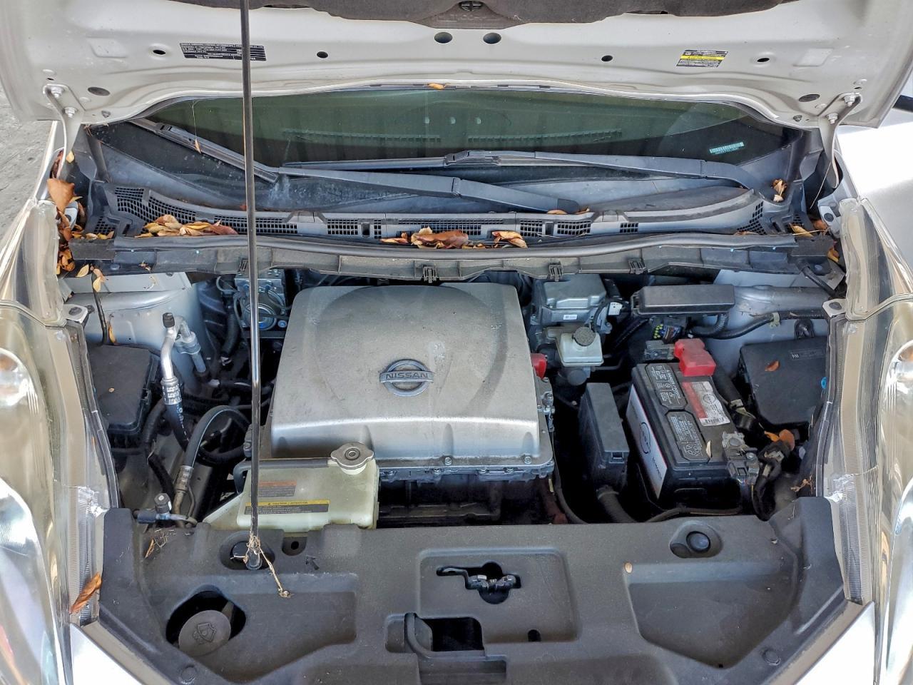 2013 NISSAN LEAF