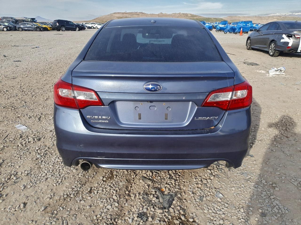 2015 SUBARU Legacy