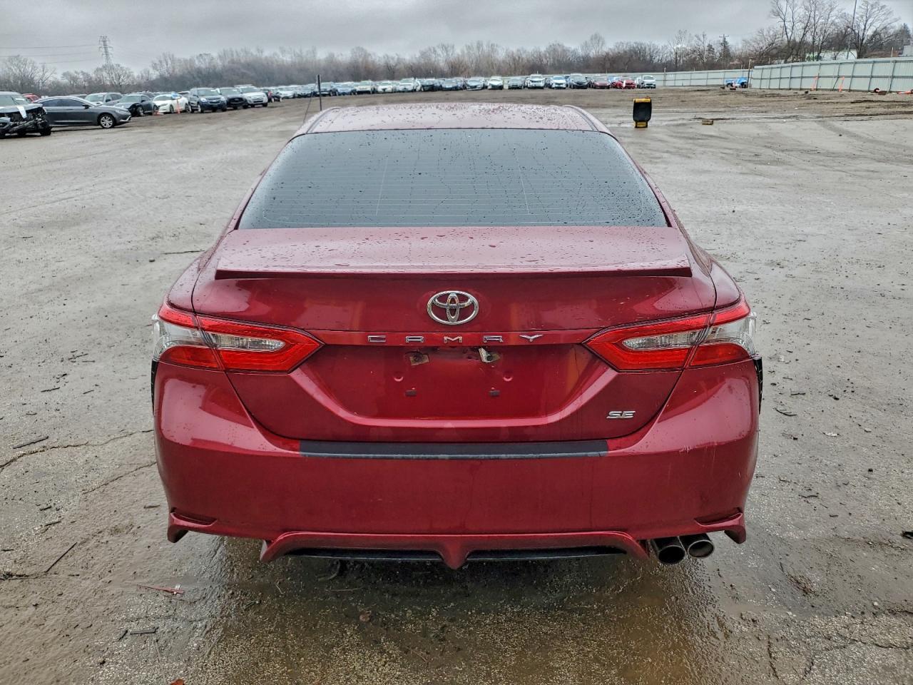 2018 TOYOTA CAMRY