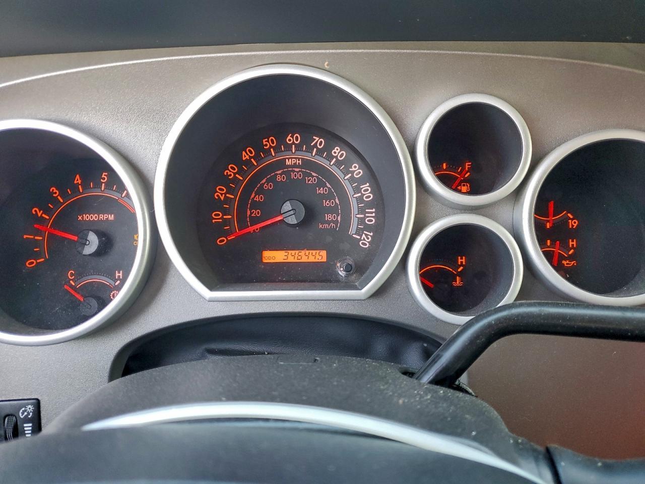 2013 TOYOTA TUNDRA