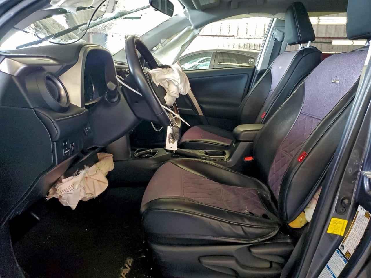2016 TOYOTA RAV4