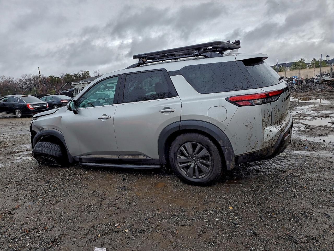 2022 NISSAN PATHFINDER