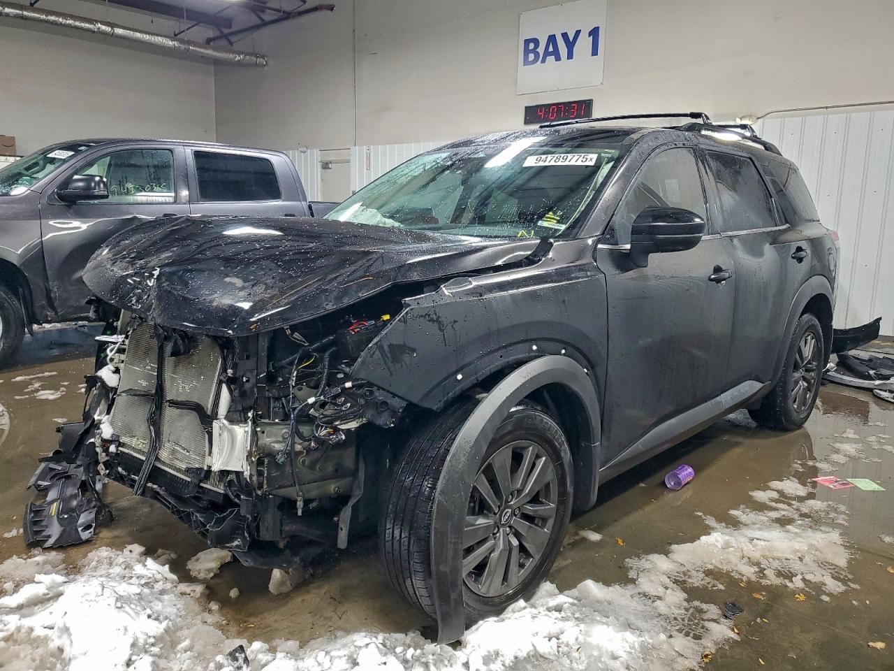 2022 NISSAN PATHFINDER