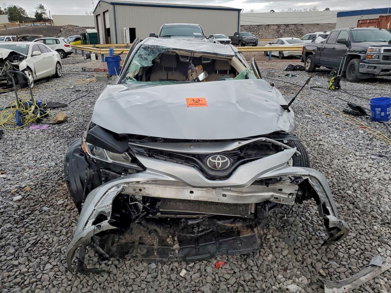 2018 TOYOTA CAMRY