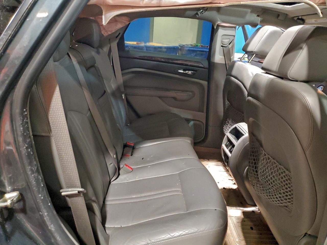 2010 CADILLAC SRX