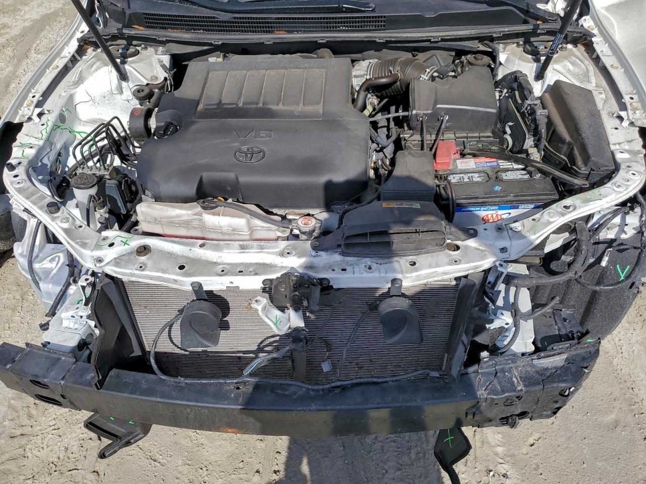 2017 TOYOTA Avalon