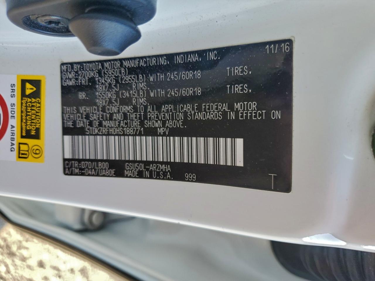 2017 TOYOTA HIGHLANDER