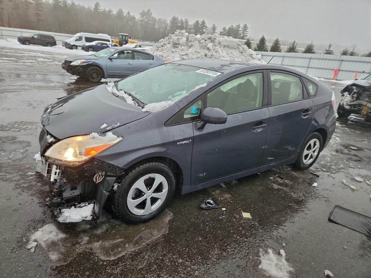 2014 TOYOTA PRIUS