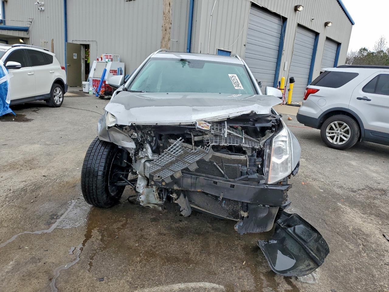 2010 CADILLAC SRX
