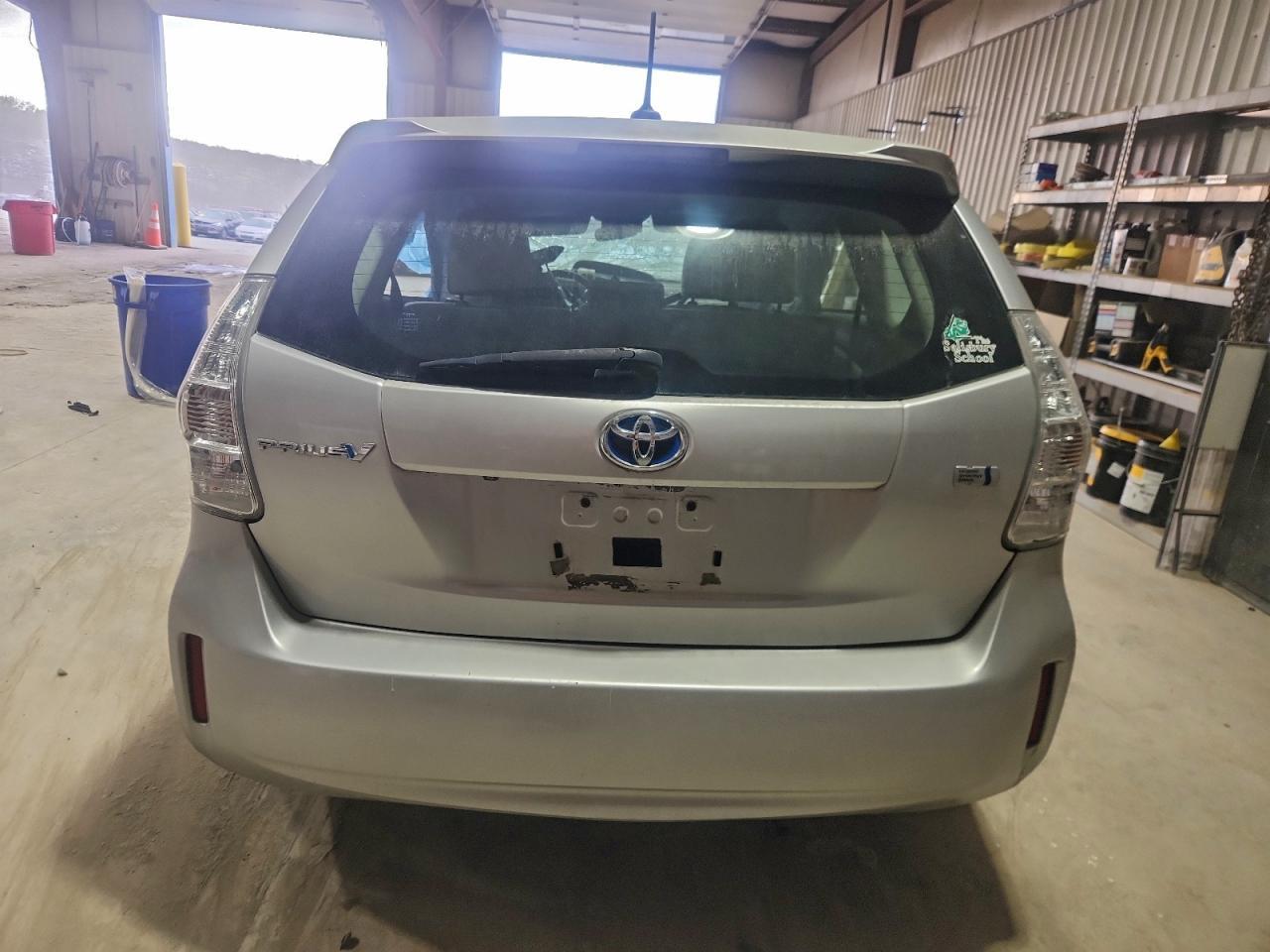 2012 TOYOTA PRIUS V