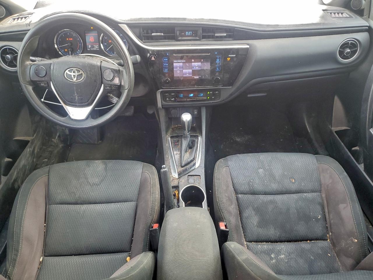 2017 TOYOTA COROLLA