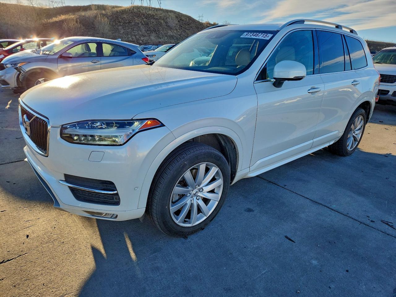 2018 VOLVO XC90