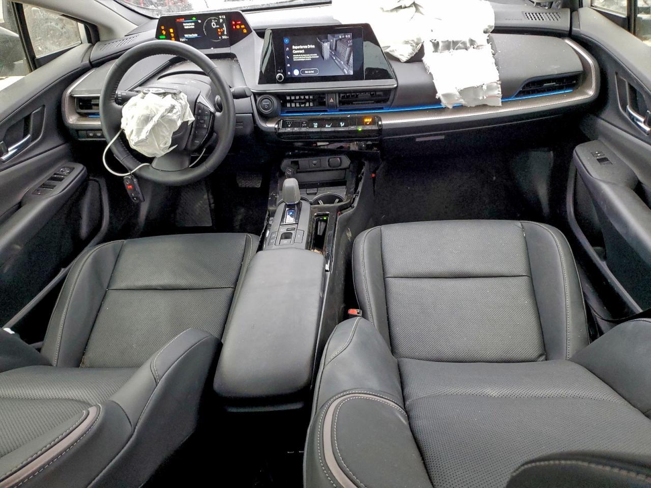 2024 TOYOTA PRIUS