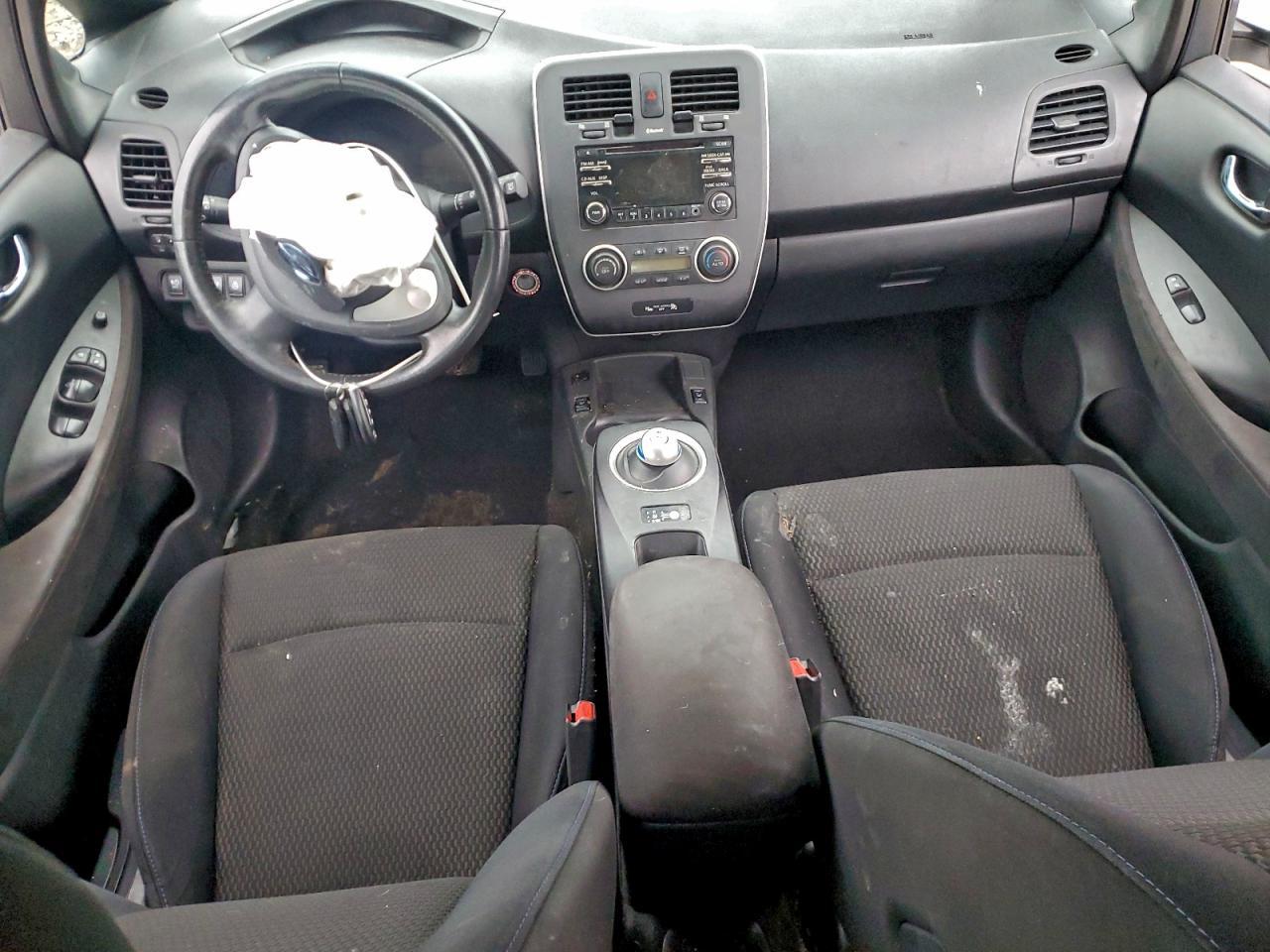 2013 NISSAN LEAF