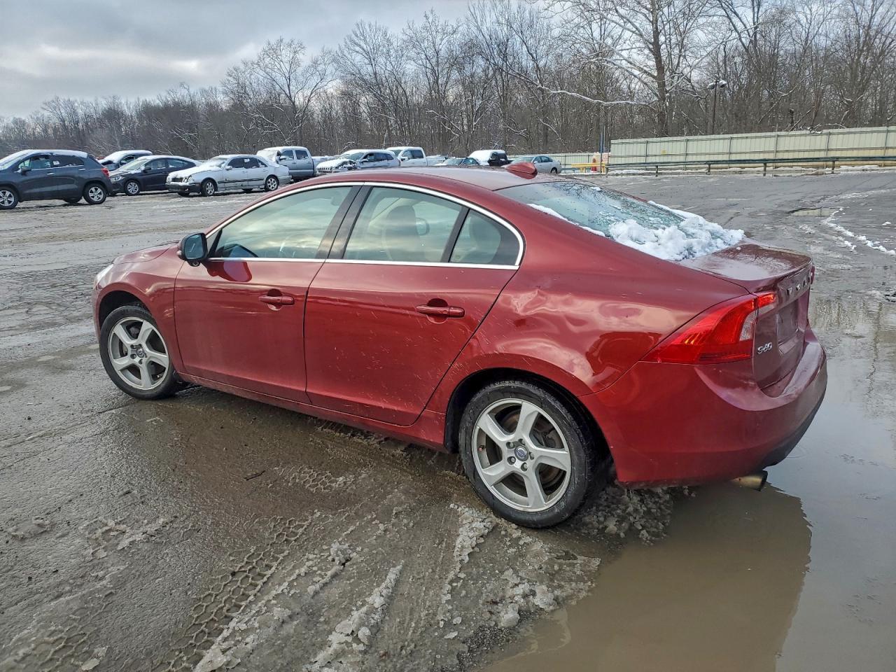 2013 VOLVO S60