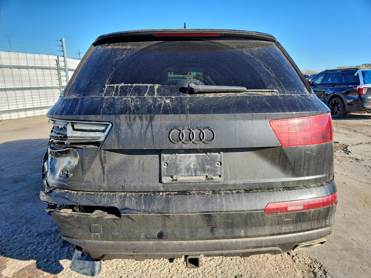 2017 AUDI Q7