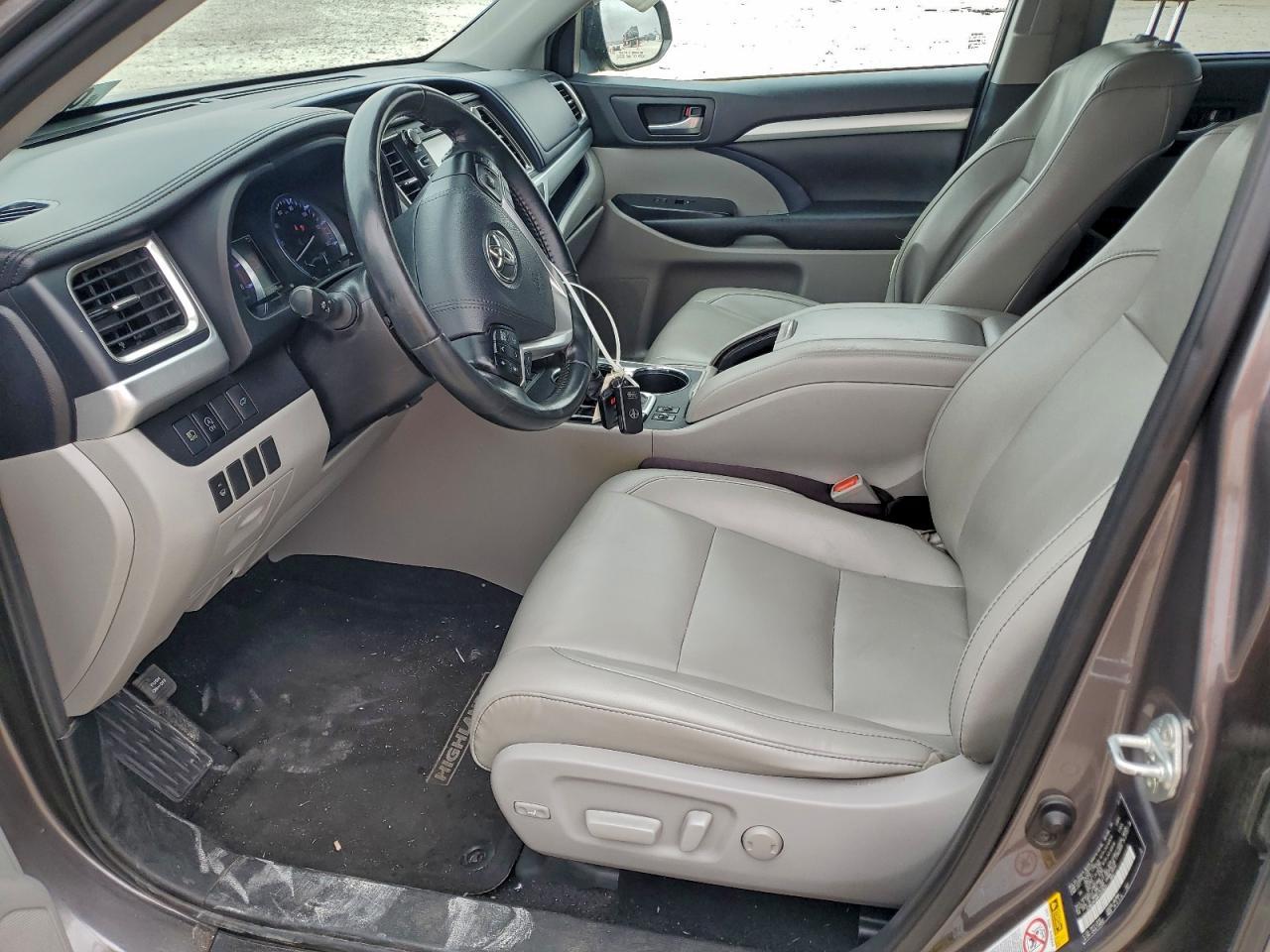2019 TOYOTA HIGHLANDER