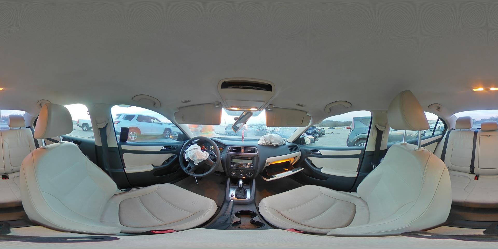 2011 VOLKSWAGEN JETTA