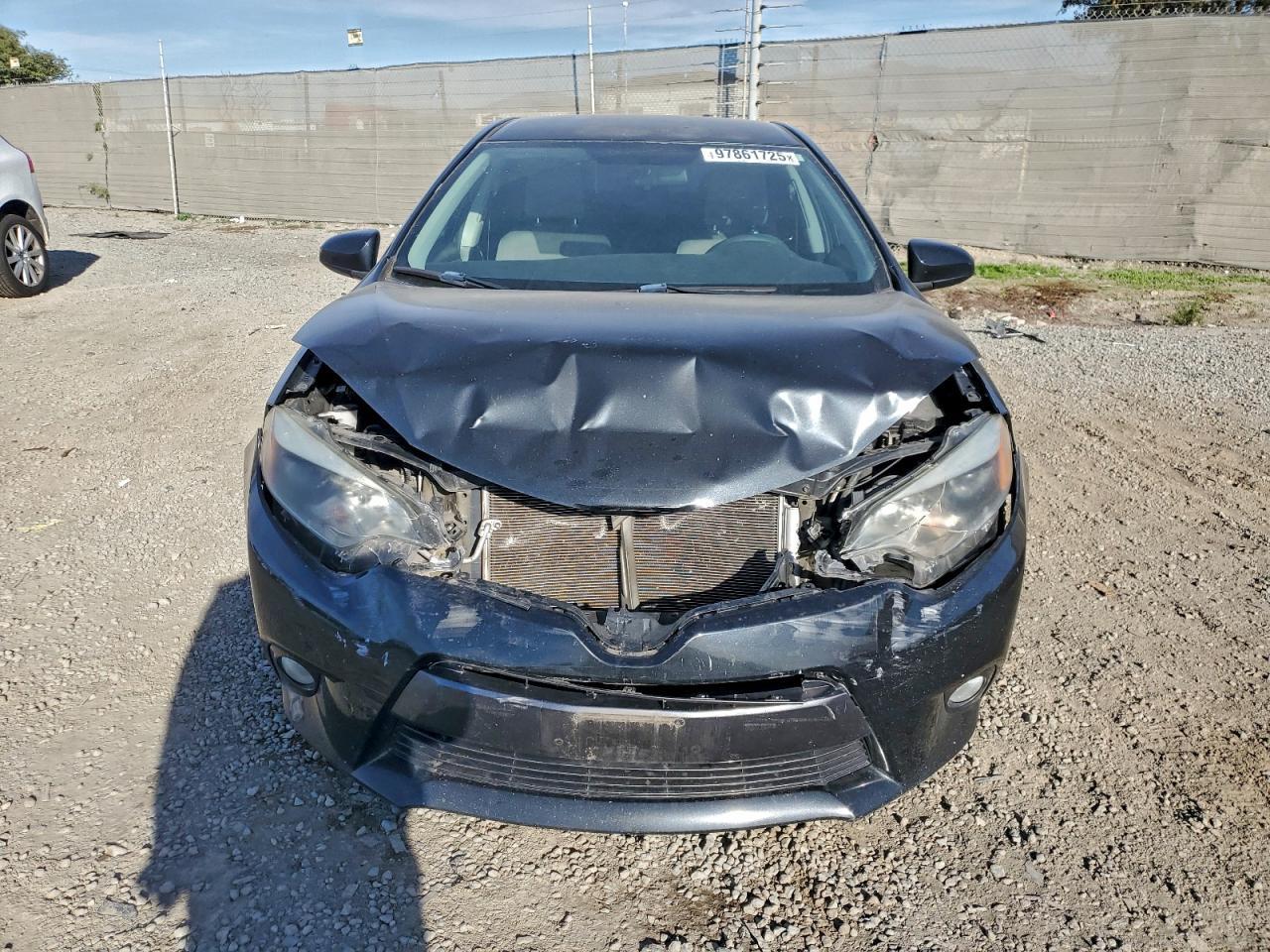 2016 TOYOTA COROLLA