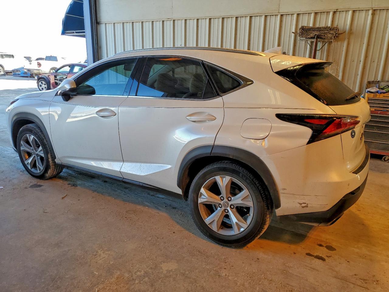 2017 LEXUS NX 200T