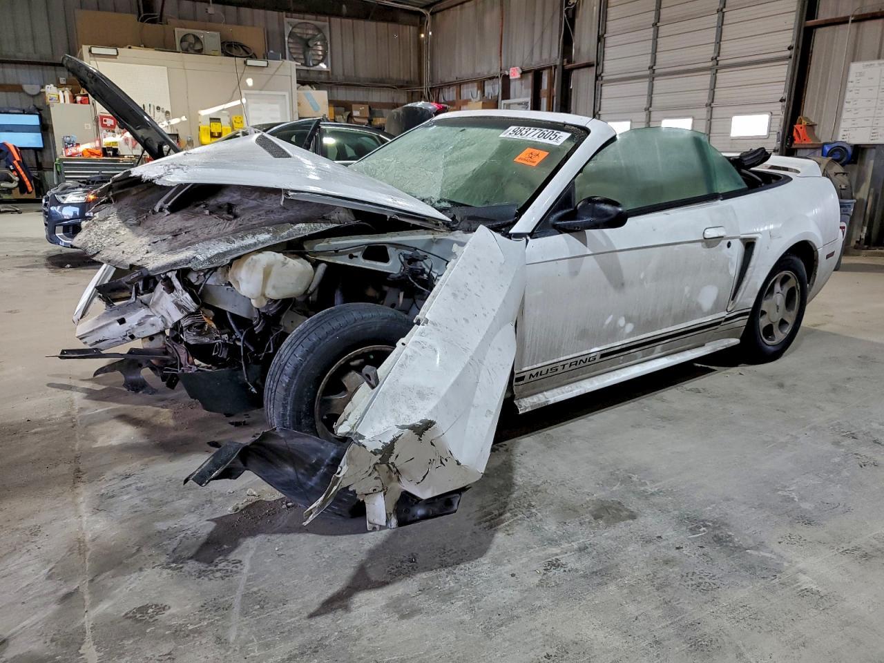 2000 FORD MUSTANG