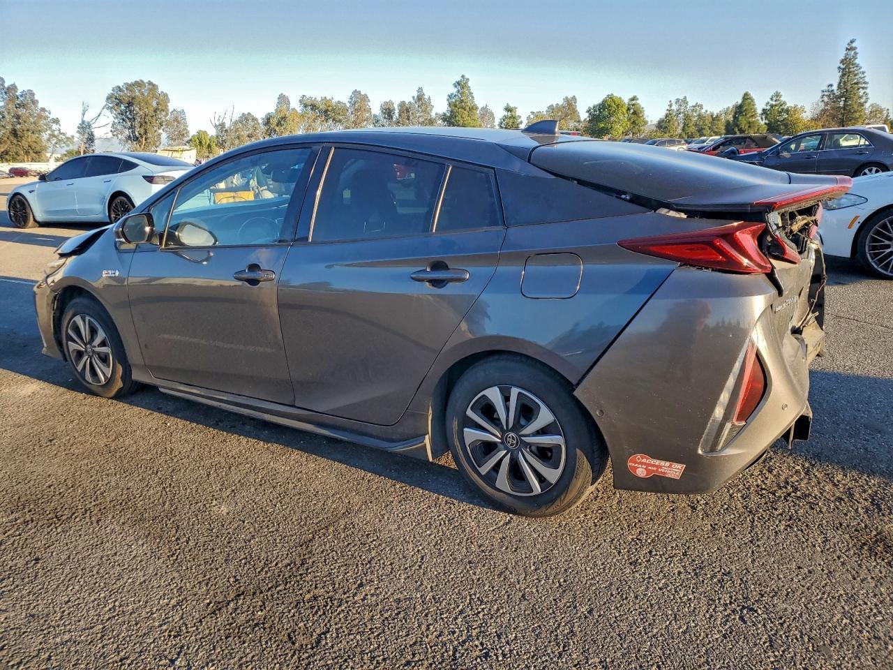 2017 TOYOTA Prius Prime