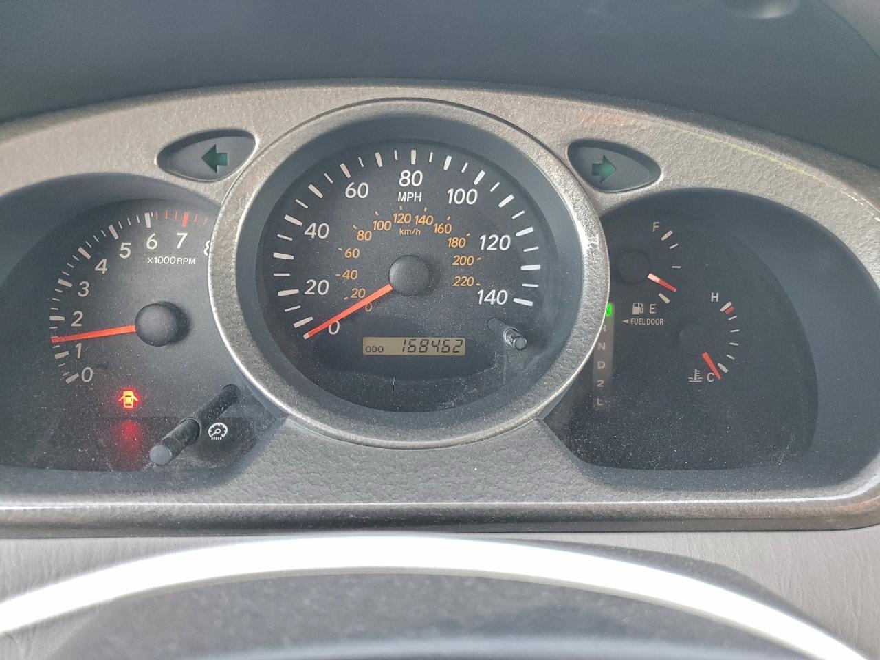 2002 TOYOTA HIGHLANDER
