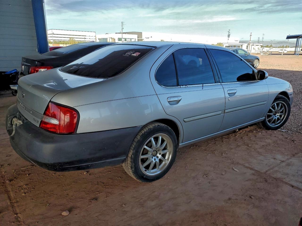 2000 NISSAN ALTIMA