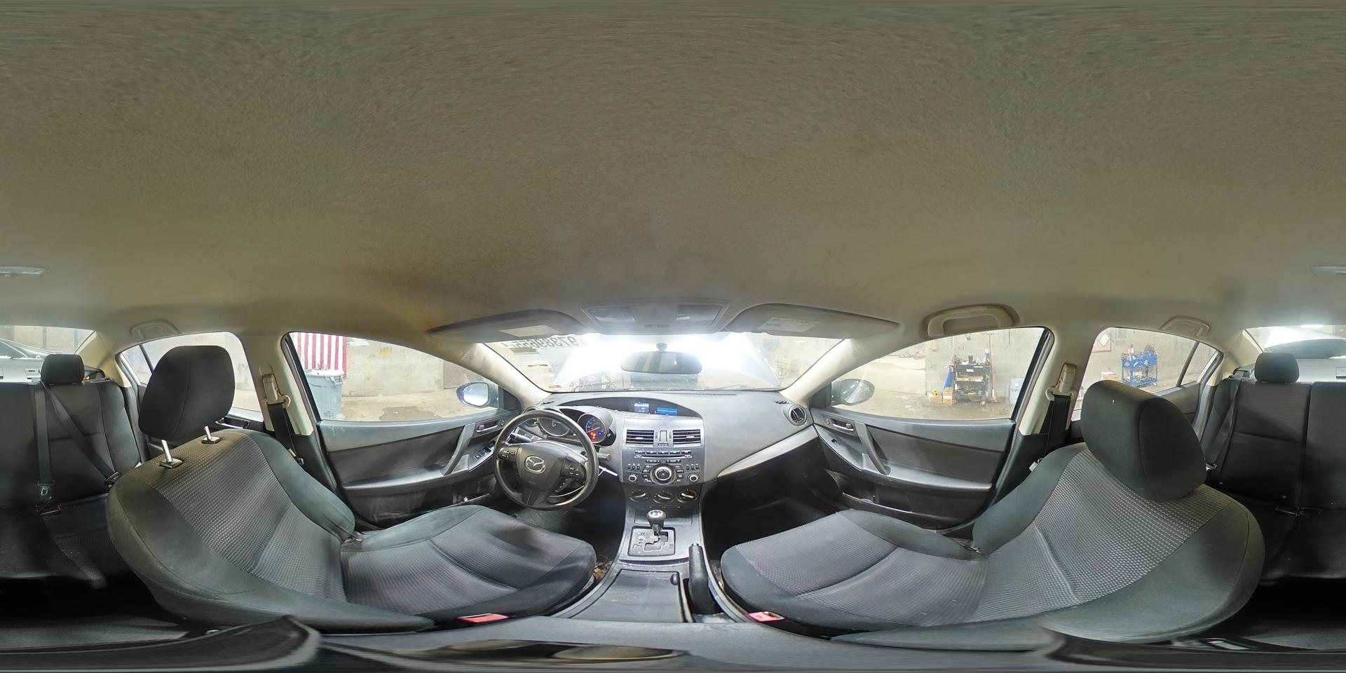2013 MAZDA 3