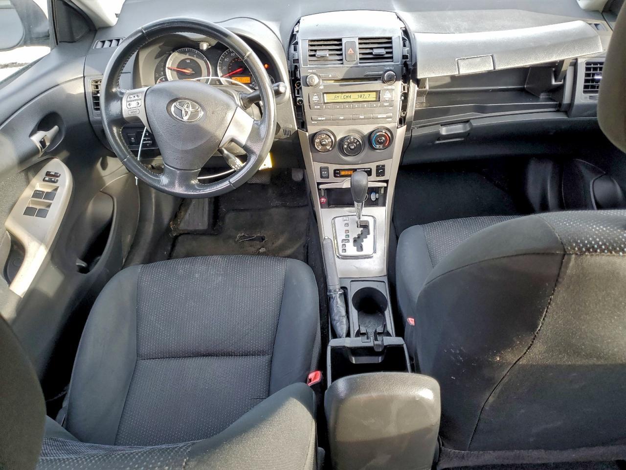 2010 TOYOTA COROLLA