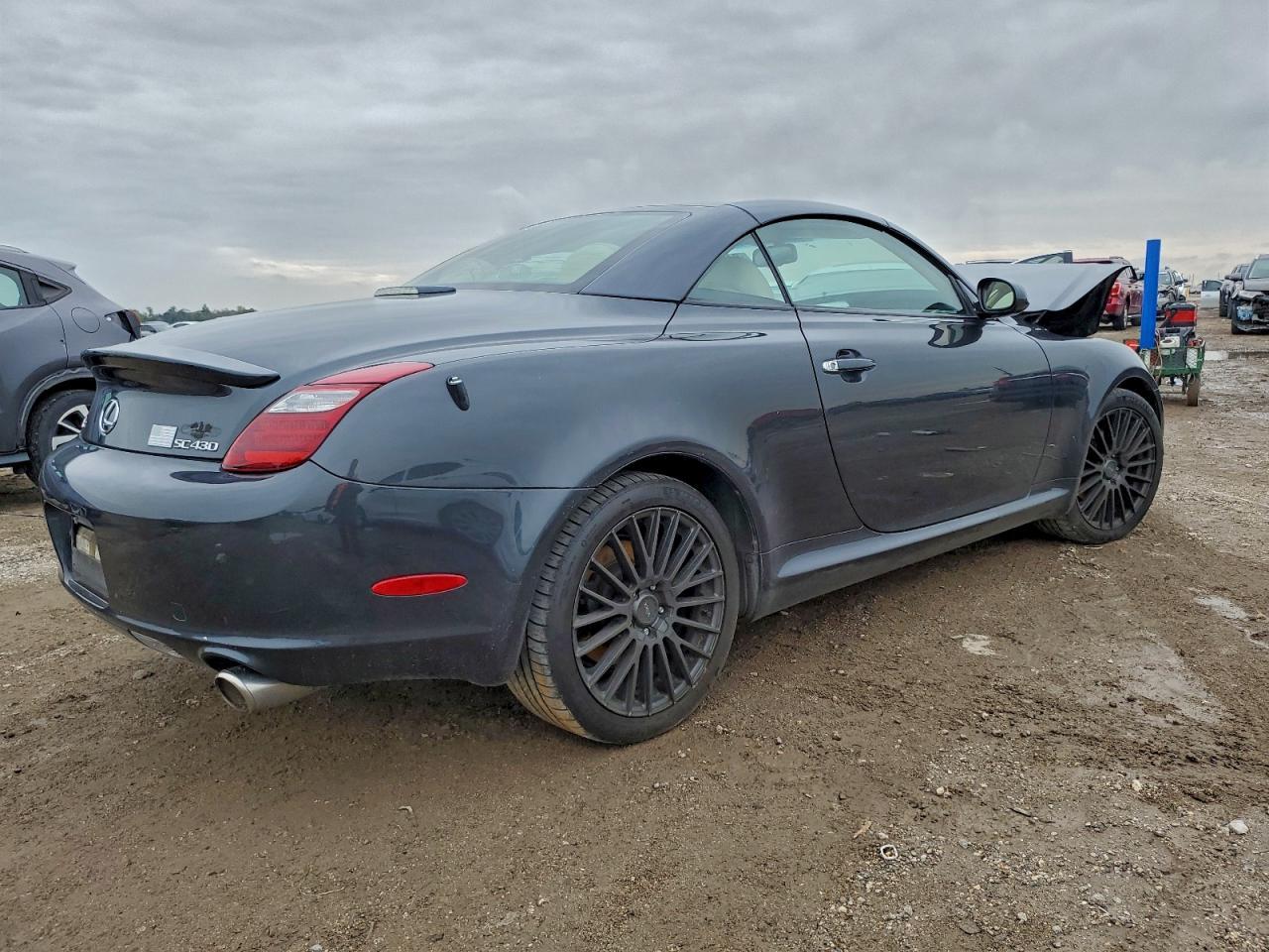 2006 LEXUS SC 430