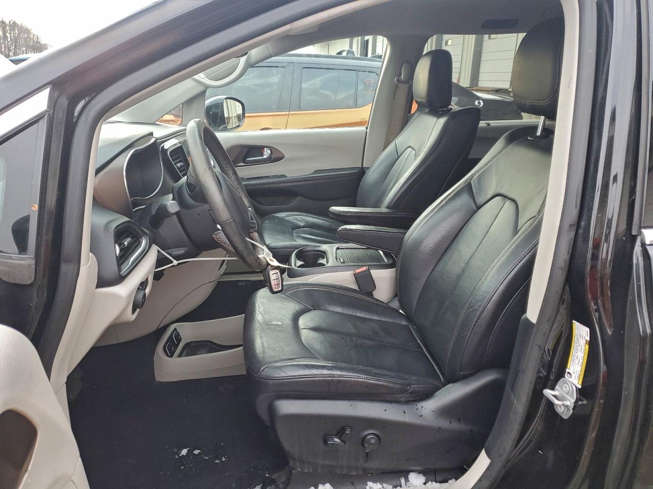 2019 CHRYSLER Pacifica