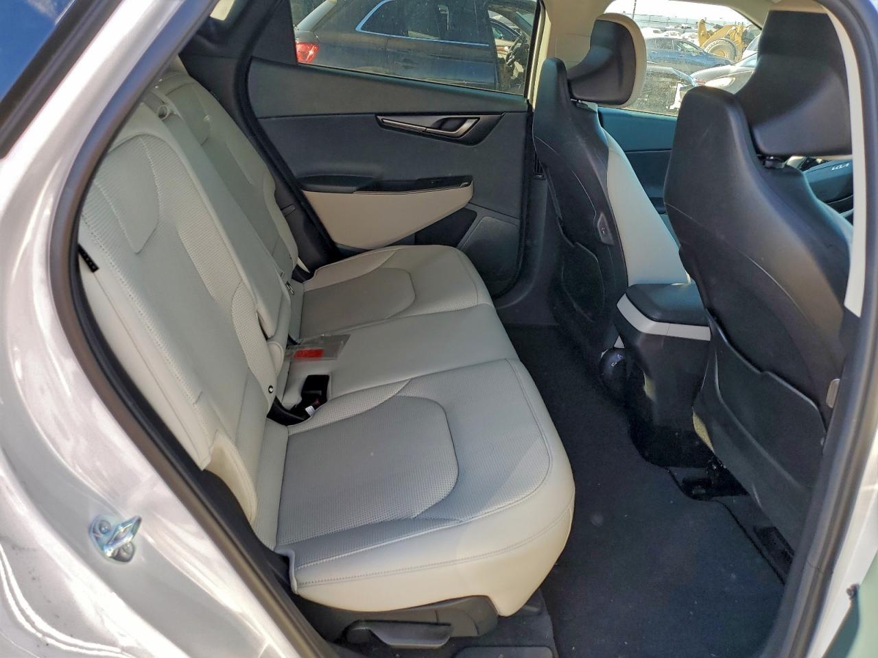 2025 KIA EV6