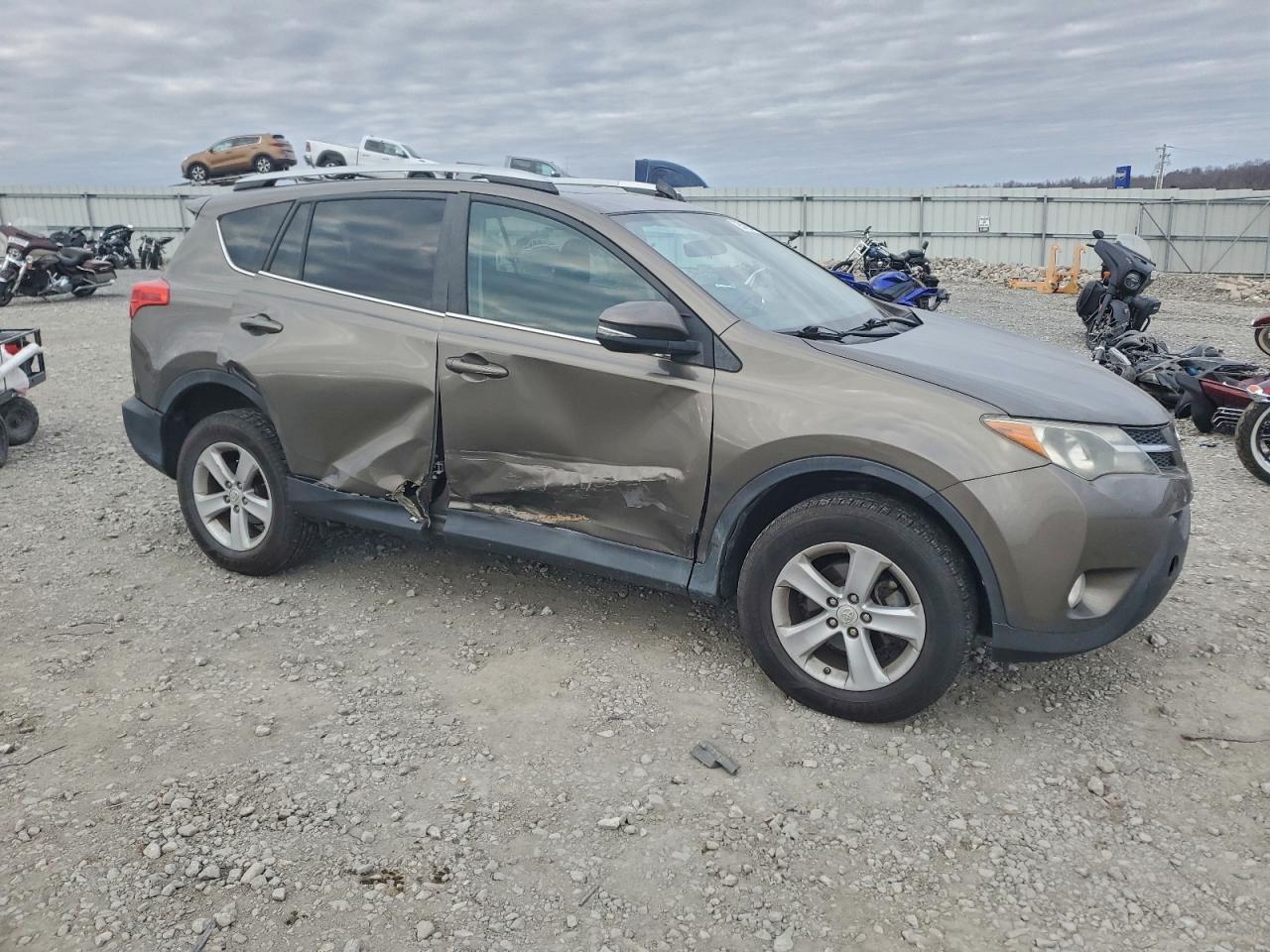 2014 TOYOTA RAV4