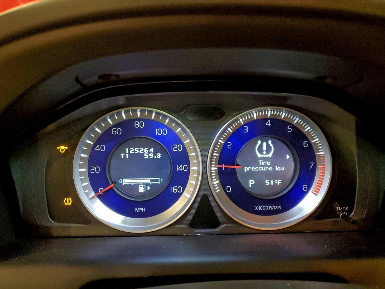2012 VOLVO XC60