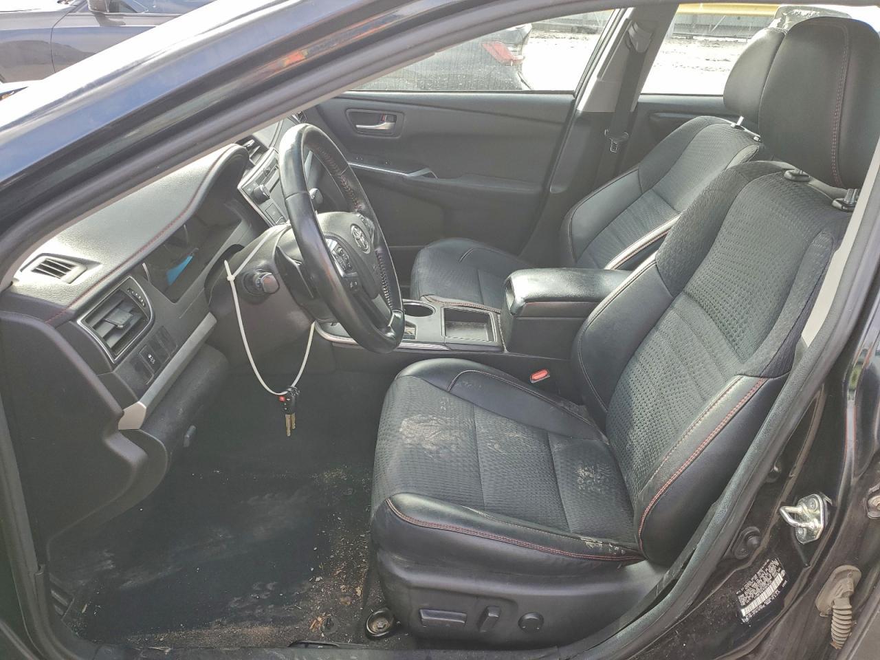 2015 TOYOTA CAMRY