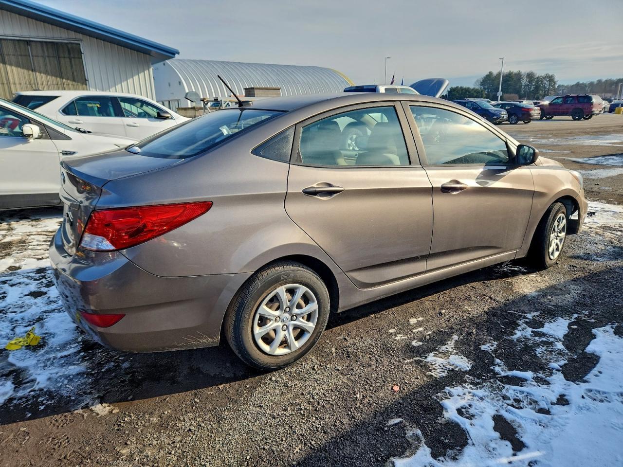 2012 HYUNDAI ACCENT