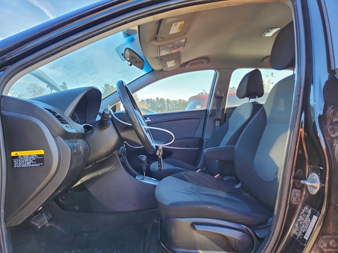 2014 HYUNDAI ACCENT