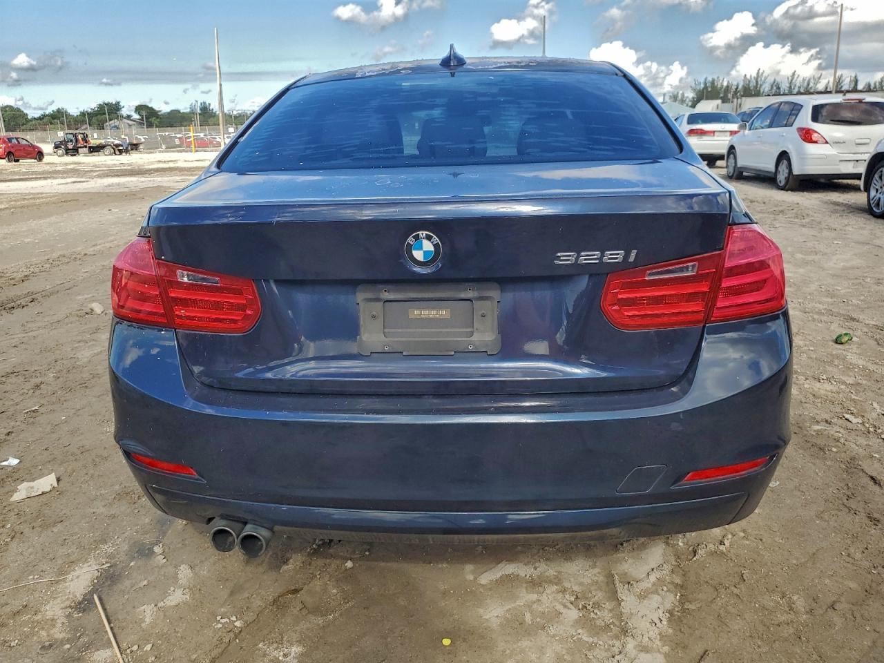 2014 BMW 3 SERIES
