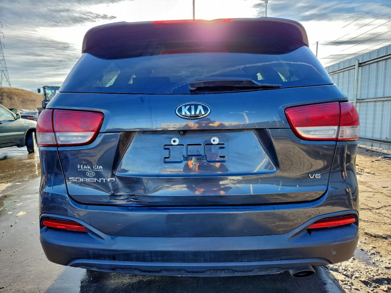 2017 KIA SORENTO