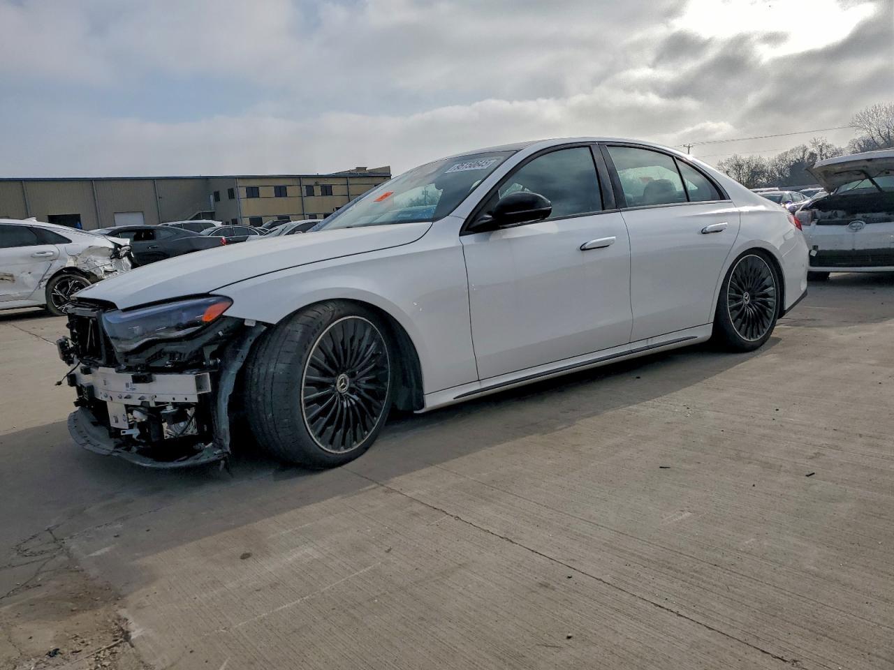 2024 MERCEDES-BENZ E-Class